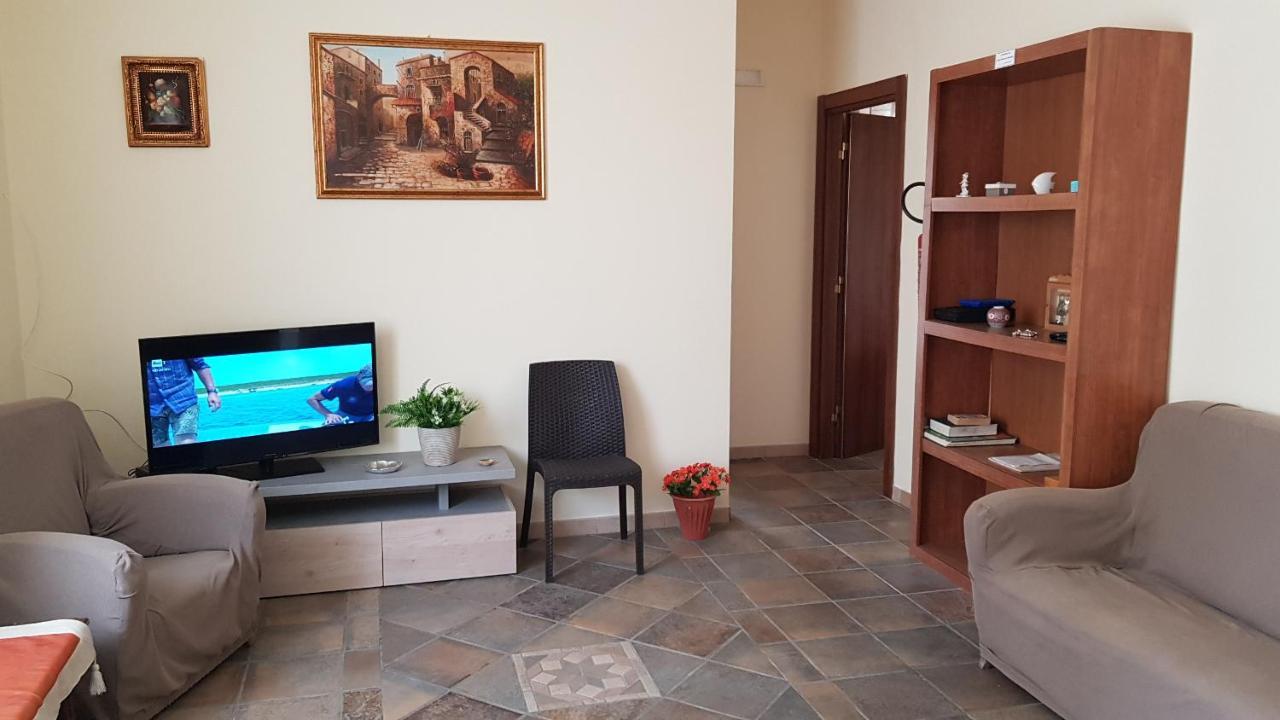 Casa Vacanze Villa Tropia Camastra Екстериор снимка