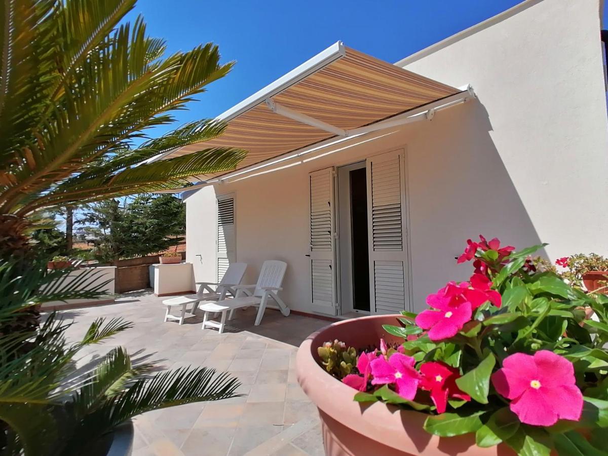 Casa Vacanze Villa Tropia Camastra Екстериор снимка