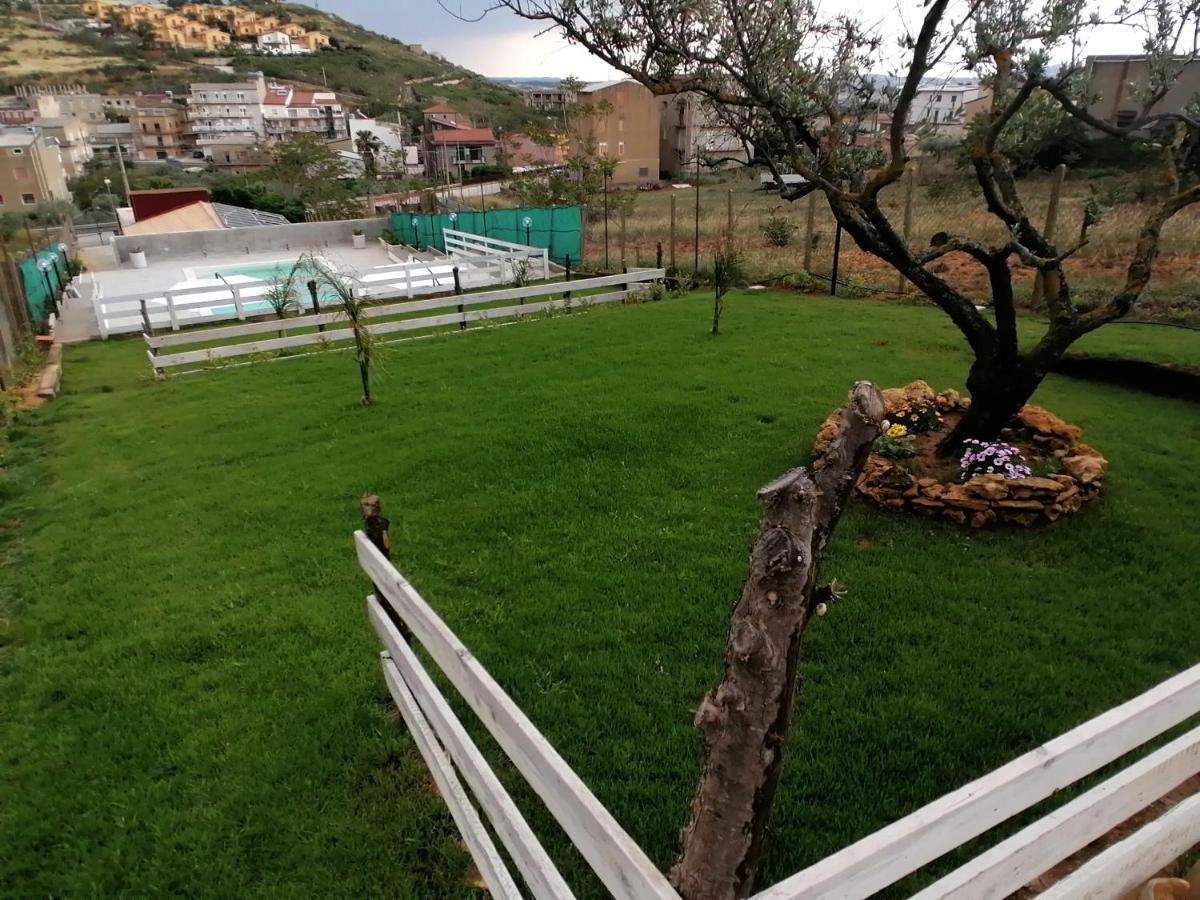 Casa Vacanze Villa Tropia Camastra Екстериор снимка