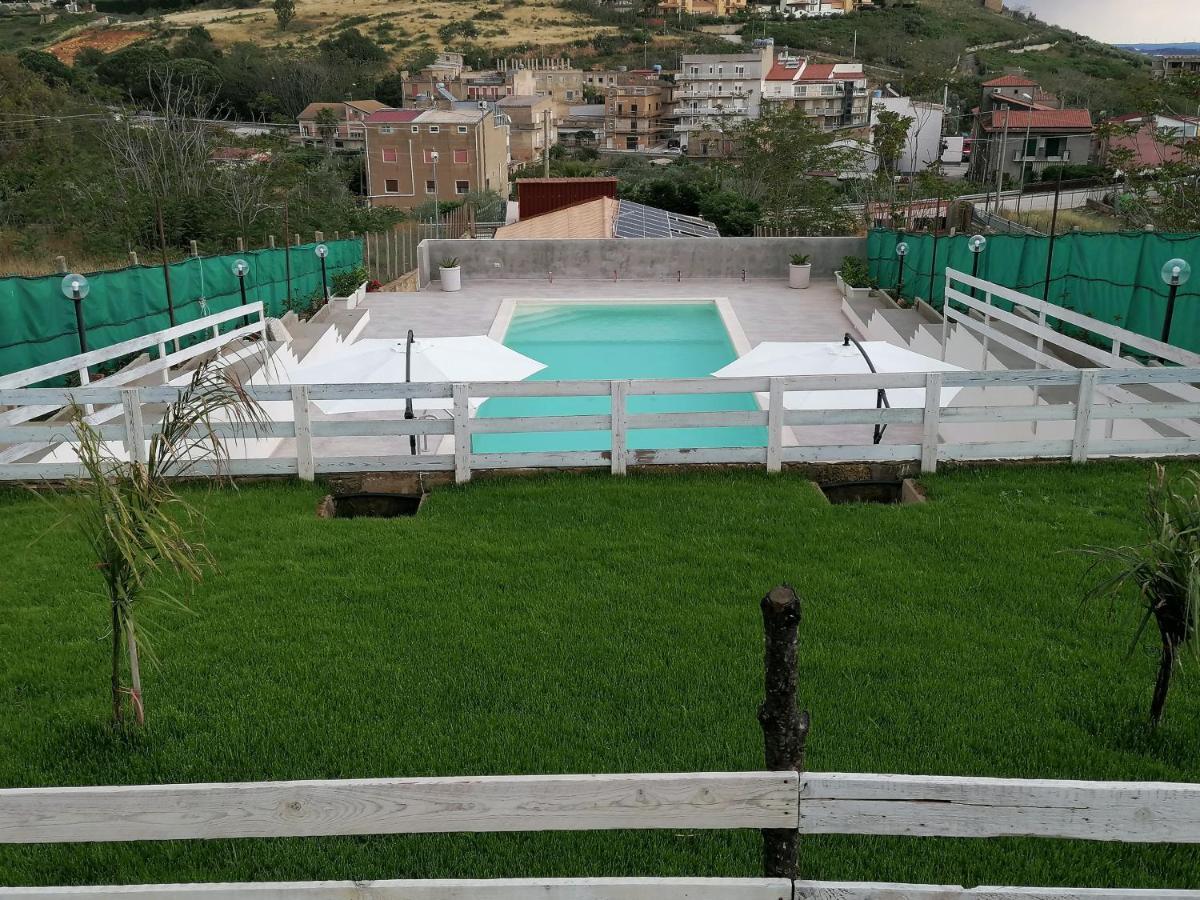 Casa Vacanze Villa Tropia Camastra Екстериор снимка