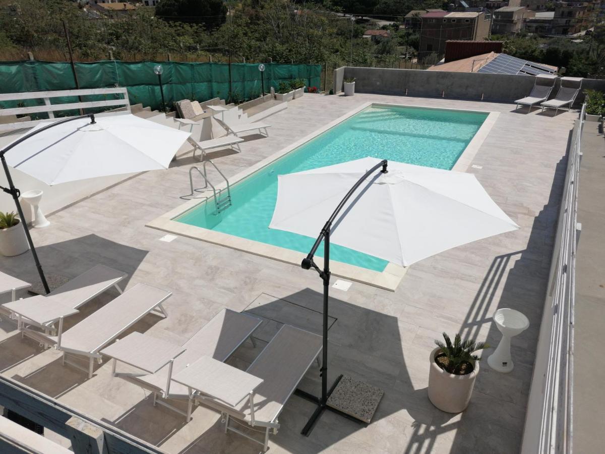 Casa Vacanze Villa Tropia Camastra Екстериор снимка