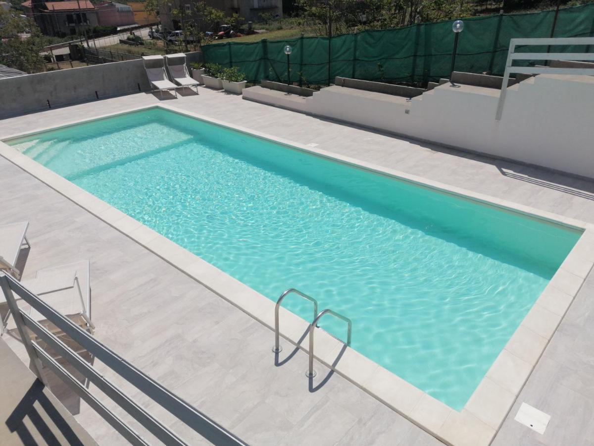 Casa Vacanze Villa Tropia Camastra Екстериор снимка